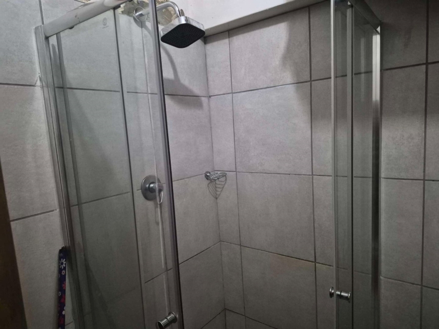 2 Bedroom Property for Sale in Port Elizabeth Central Eastern Cape